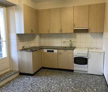 Charming 2.5 room apartment - Available from 01.03.2026 - Photo 1