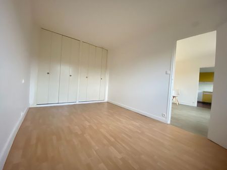 Location Appartement 2 pièces 42m² SOTTEVILLE LES ROUEN 76300 - Photo 4