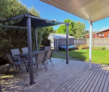 Conveniently located 3-bedroom home on West Coast Road - Photo 5