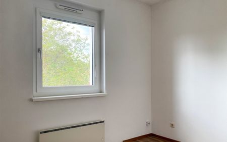 3-Zimmerwohnung im Obergeschoß mit Balkon - Foto 4