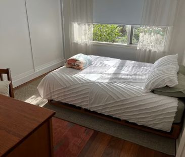 Charlestown - Photo 1