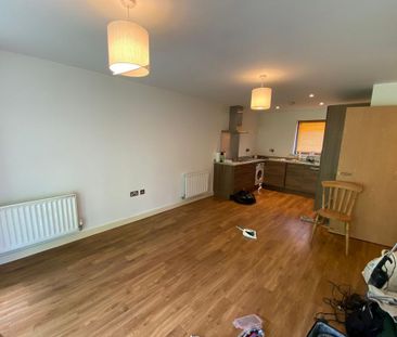 2 bedroom apartment to rent - Photo 6