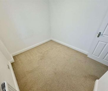 Burnaby Road, Bournemouth, BH4 - Photo 5