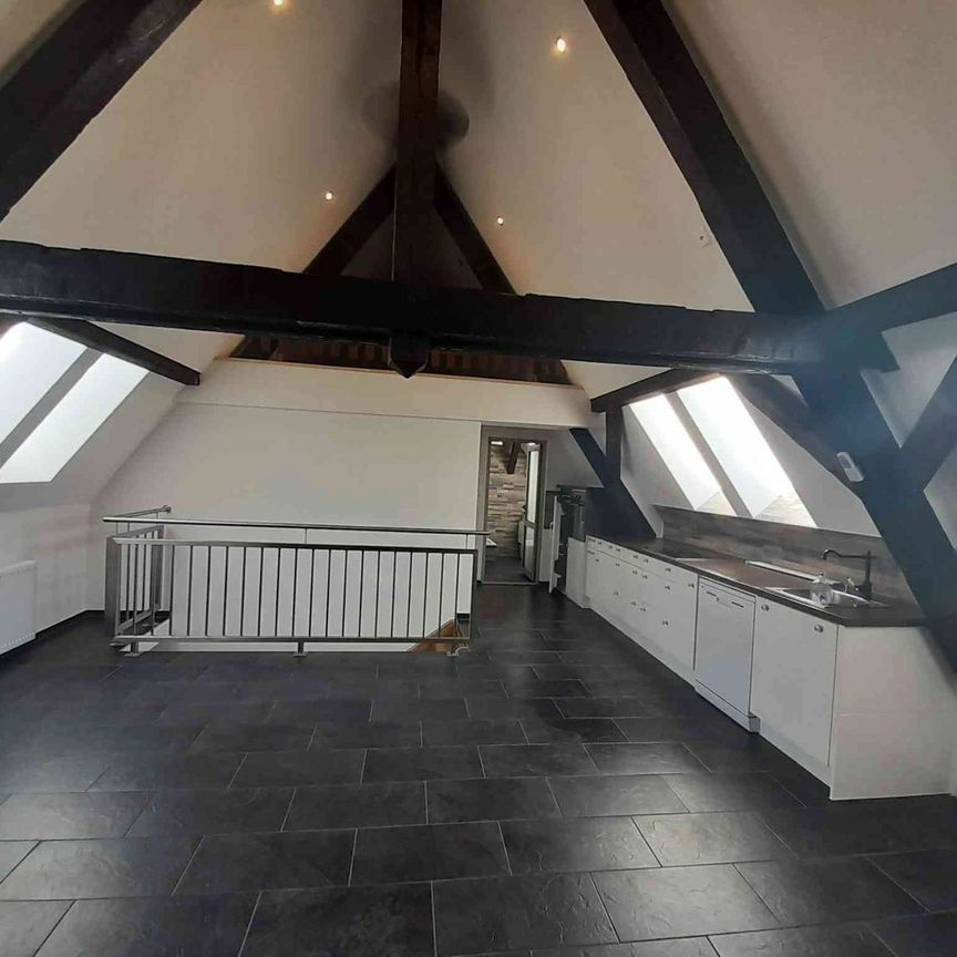 5 Zimmer, 135 m², 2. Stock - Photo 1