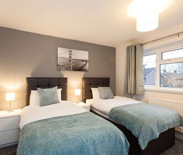 The Birches Room 1 - Photo 5