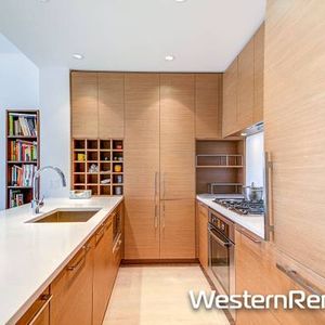 YU in UBC Wesbrook-FURNISHED 2 Bdrm N Den Penthouse with rooftop patio - Photo 2