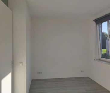 Te huur: Huis Schout van Heeckerenring in Heerlen - Photo 4