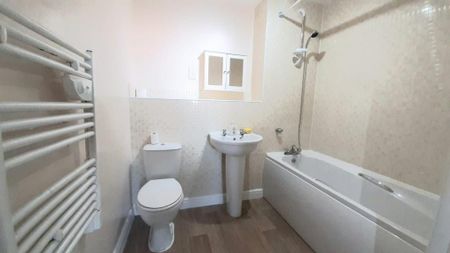 2 bedroom apartment to rent - Photo 5