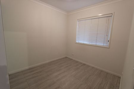 NEAR NEW GRANNY FLAT - Photo 2