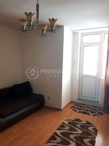 Garsoniera, Podu de Piatra, 35mp - Photo 2