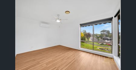 Stylish 4-Bedroom Home in Prime Location – Ideal for Families - Photo 3