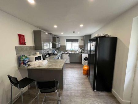 Crwys Road, Cathays, Cardiff, CF24 - Photo 5