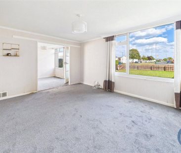 3 bedroom property to rent - Photo 3