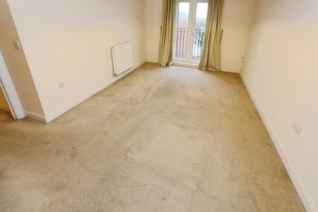 2 bedroom flat to rent - Photo 4