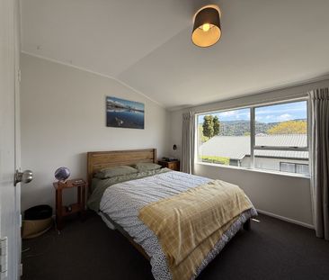 Modern 2 Bedroom with car park - Photo 1