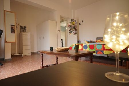 Via Calpurnio Fiamma, Rome, Lazio 00175 - Photo 3