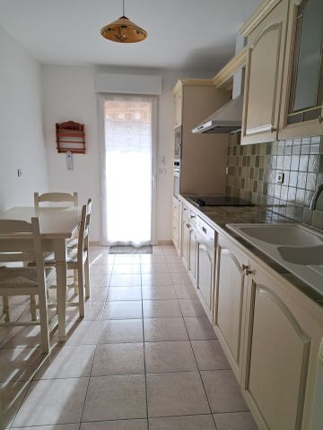 Location Appartement 3 pièces 68m² TOULON 83000 - Photo 4