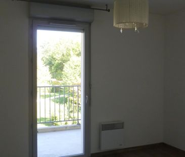 Appartement T3 situé Rue du Chemin Vert à REIMS secteur Pommery.dis... - Photo 3
