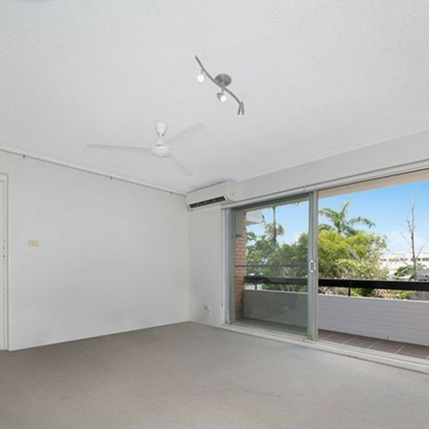 16/23 Gregory Street, NORTH WARD - Photo 1