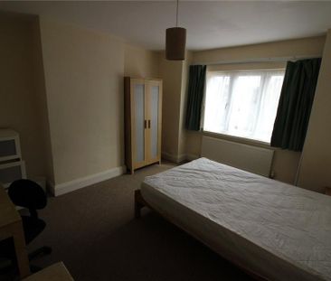 4 bedroom detached house to rent - Photo 4