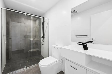 Luxury Penthouse Apartment – Manly Vale - Photo 4