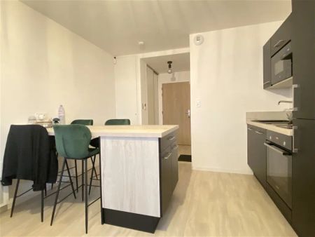 Location appartement 2 pièces - 43m² à La roche-sur-yon (85000) - Photo 4