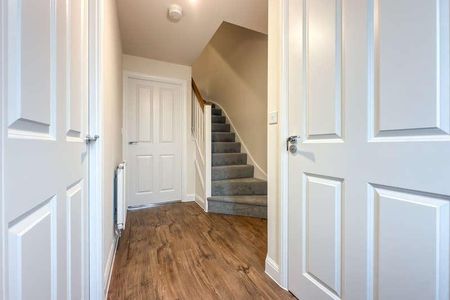 Bridgenorth Road, Innsworth, Gloucester, Gloucestershire, GL3 - Photo 3