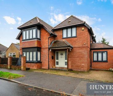 4 bedroom detached house to rent - Photo 1