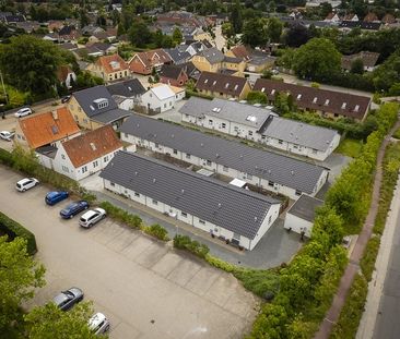 Dejlig 2-værelses lejlighed midt i Søndersø - Photo 1