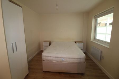 1 bedroom apartment to rent - Photo 4