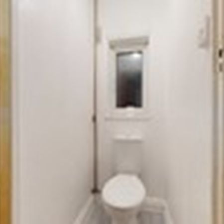 4 Bed Detached House, Iveagh Avenue, NW10 - Photo 4