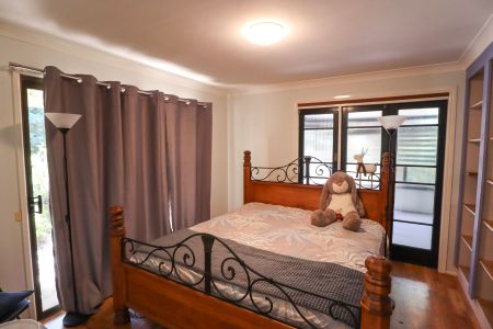 DUAL LIVING OPPORTUNITY - Photo 4