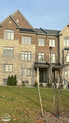 For Lease - 10 Woodbrook Way, Markham, Ontario - Photo 1