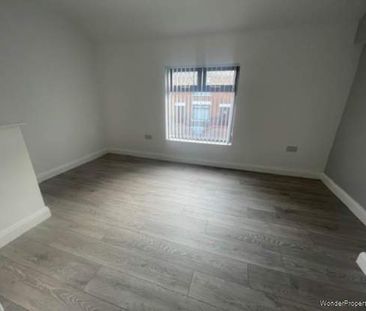 3 bedroom property to rent in Belfast - Photo 1