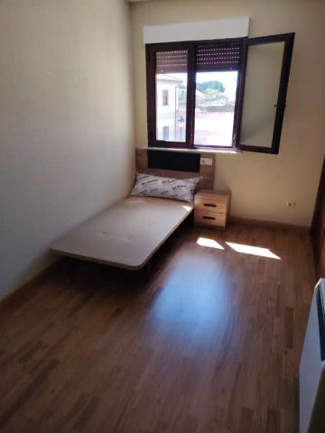 Piso de alquiler en Calle Sol, Miranda de Azán - Photo 4