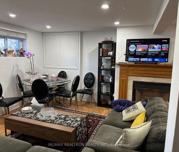 For Lease - 868 Magnolia Avenue, Newmarket, Ontario - Photo 3