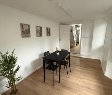 Room in a Shared House, Colegrave Road, E15 - Photo 1