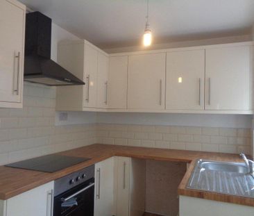 2 bedroom property to rent - Photo 6