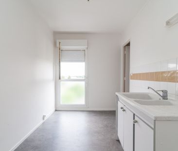 Location Appartement 3 pièces 64 m² Buzançais - Photo 2