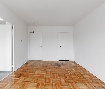 For Lease - 2515 Eglinton Avenue Unit# 104, Toronto, Ontario - Photo 3