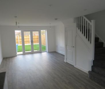 ErasmusDrive, Derby - Photo 1