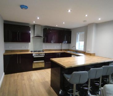 2 bedroom flat to rent - Photo 6