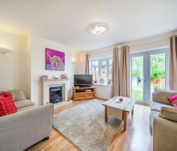 3 bedroom link detached house to rent - Photo 2