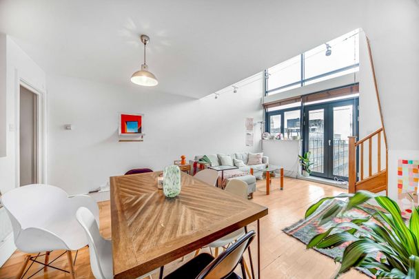 2 bedroom Flat To Let Total Size: 913 SQ FT - Photo 1