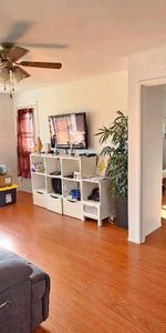 Très beau 4 1/2 ensoleillé à Deux Montagnes - Photo 3