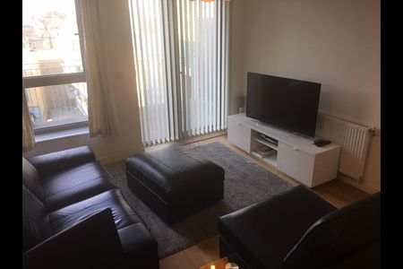 1 Bed Flat, Fulneck Pl, E1 - Photo 3