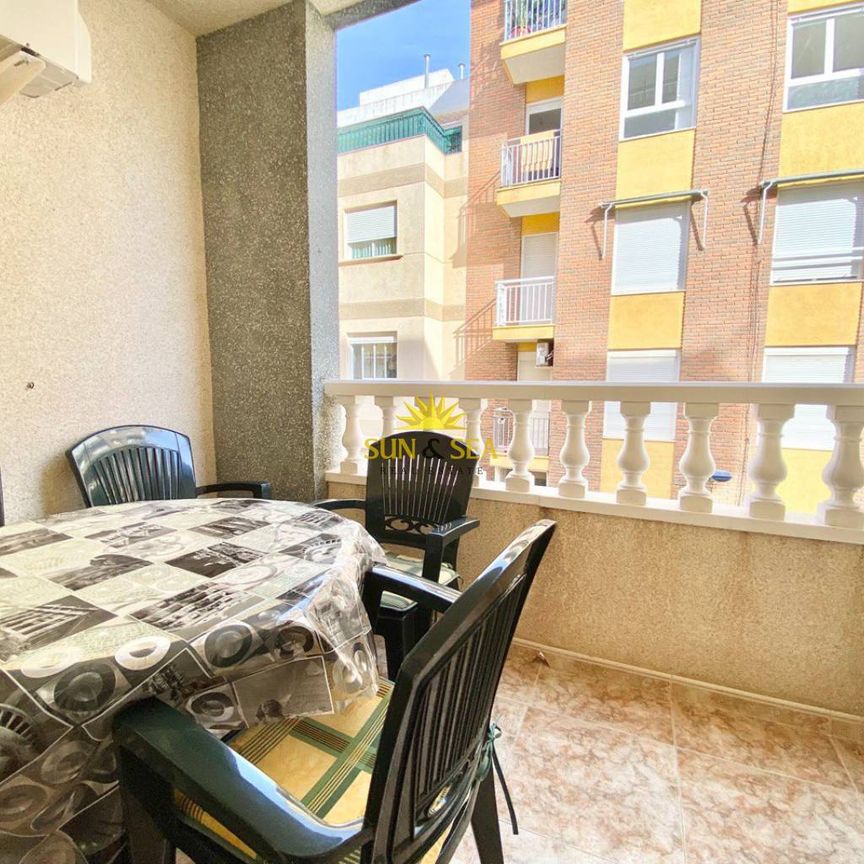 ​ 2 BEDROOM APARTMENT FOR RENT NEAR THE BEACH IN TORREVIEJA - ALICANTE - Photo 1