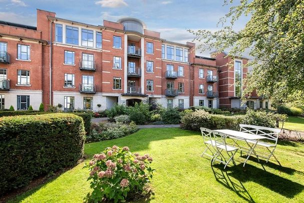 3 bedroom apartment to rent - Photo 1