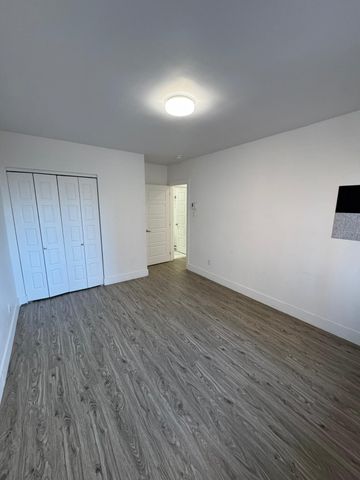 5480 Av. Coronation, apt. 7 - Photo 2