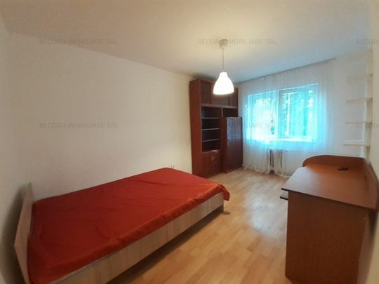 Garsoniera etaj 1 zona Primaverii cartier Manastur - Fotografie 1